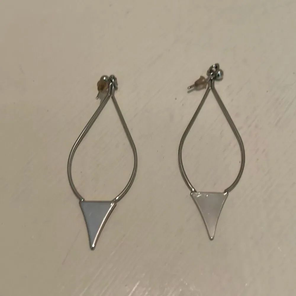 Kenneth Jay Lane Silver Dangle Earrings Tear Drop Triangle Statement Geometric